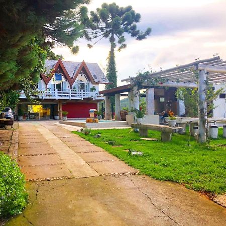 מלון Campos do Jordão Campos House מראה חיצוני תמונה